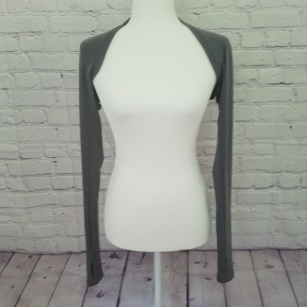 Cabi sweater